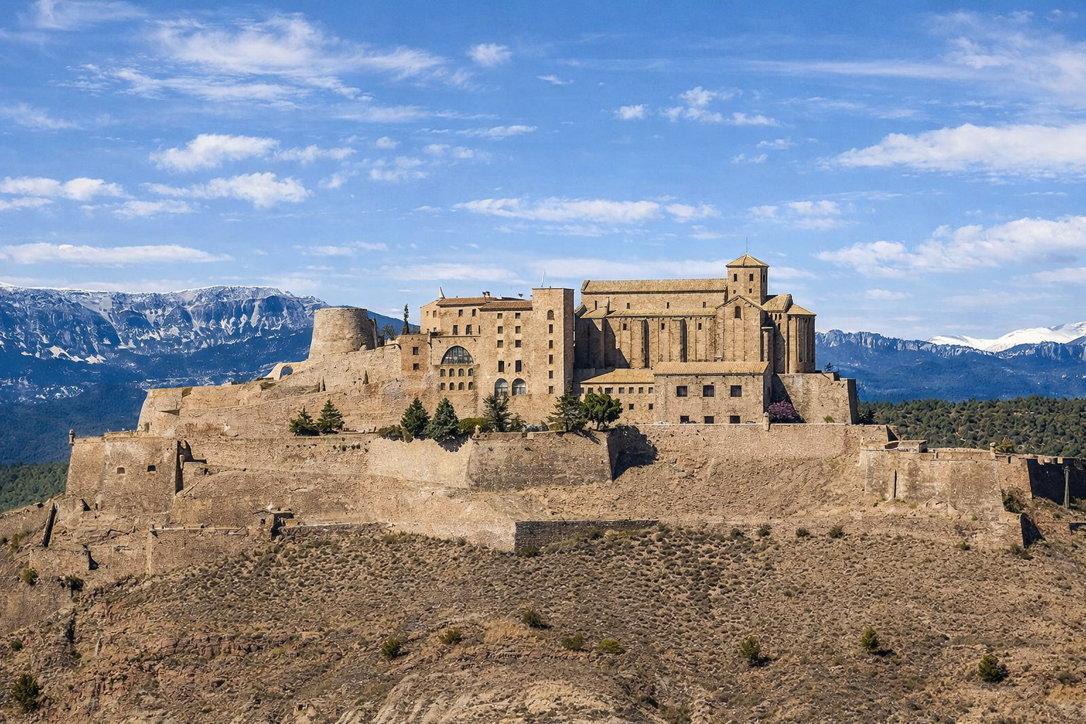 Panorama auf Cardona Castle