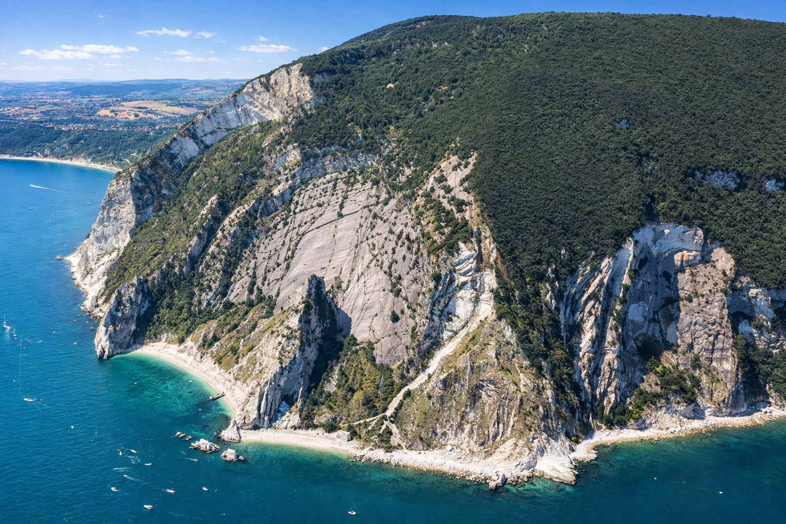 Panoramabild vom Felsen Parco Regionale del Conero