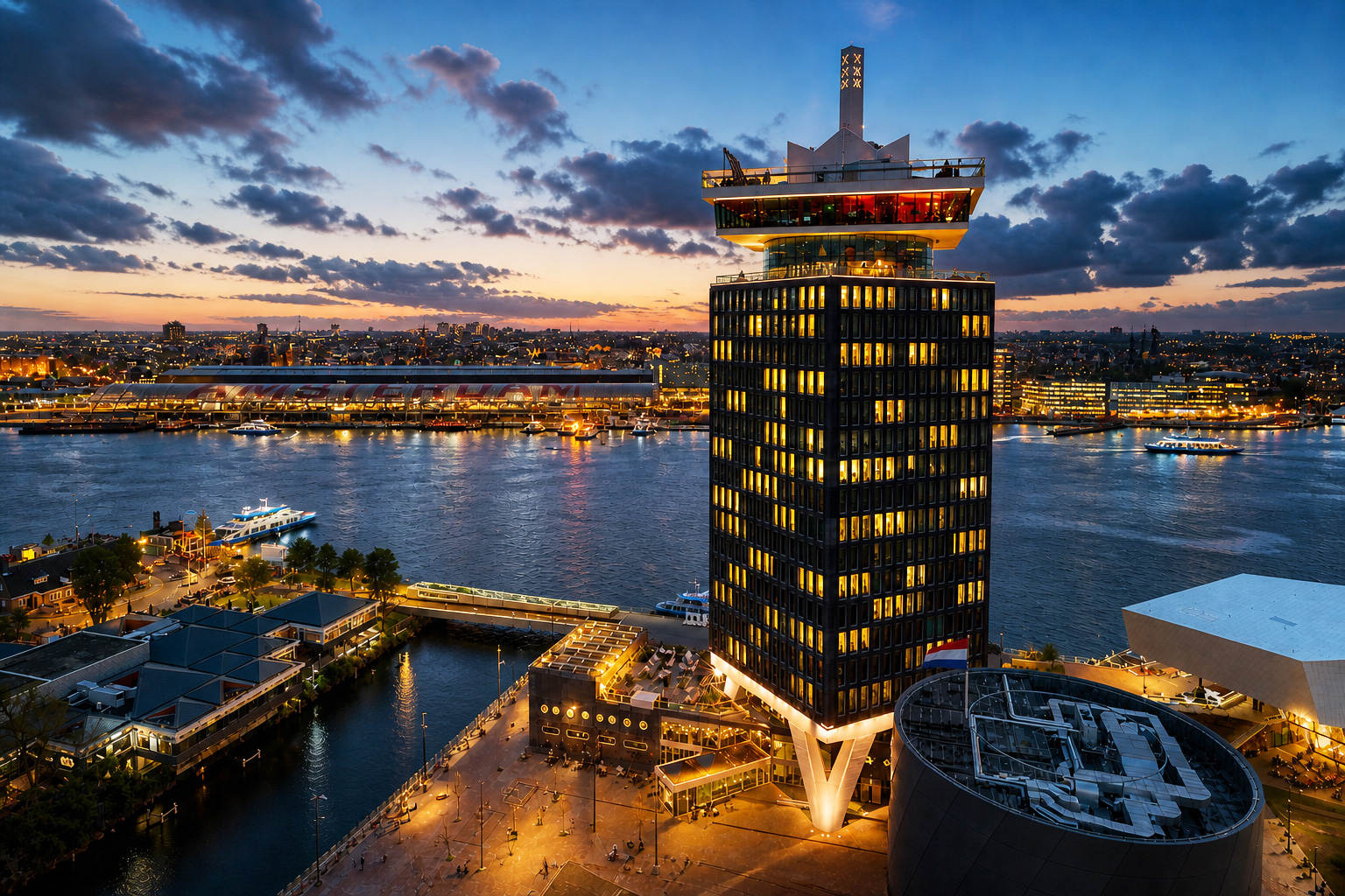 A'DAM Lookout