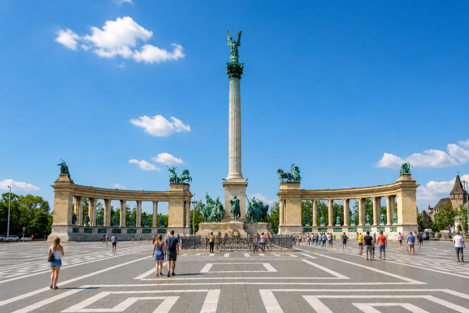 Heldenplatz-Monument