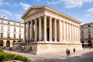 Nimes
